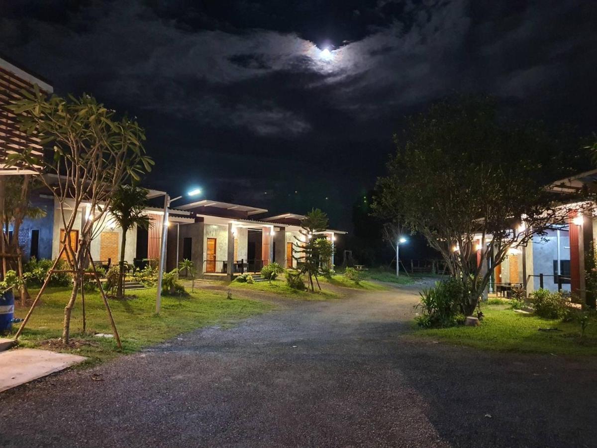 B-Tel Chomthong Resort Chiang Mai Chom Thong Luaran gambar