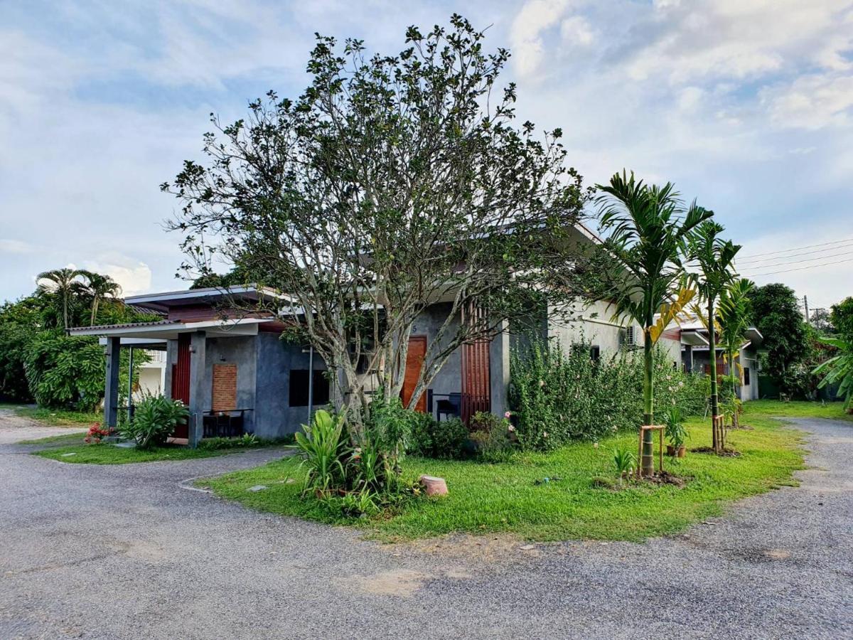 B-Tel Chomthong Resort Chiang Mai Chom Thong Luaran gambar
