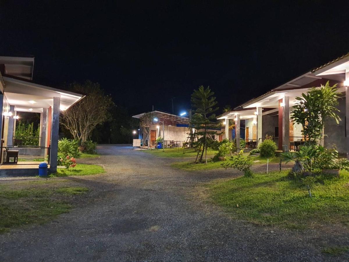 B-Tel Chomthong Resort Chiang Mai Chom Thong Luaran gambar